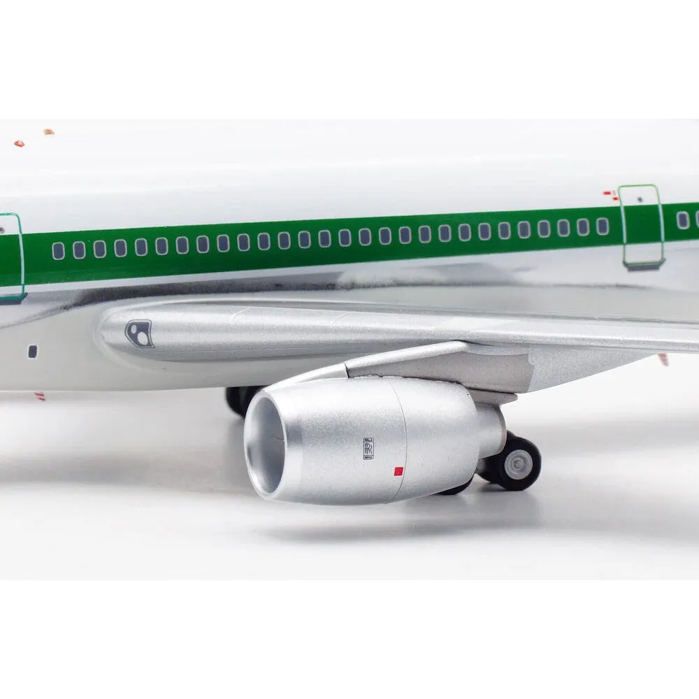1/200 Cathay Pacific Airways L1011 VRHOA UK Flag