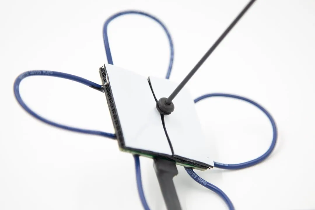 CAK-70s Steel Whip Racing Antenna