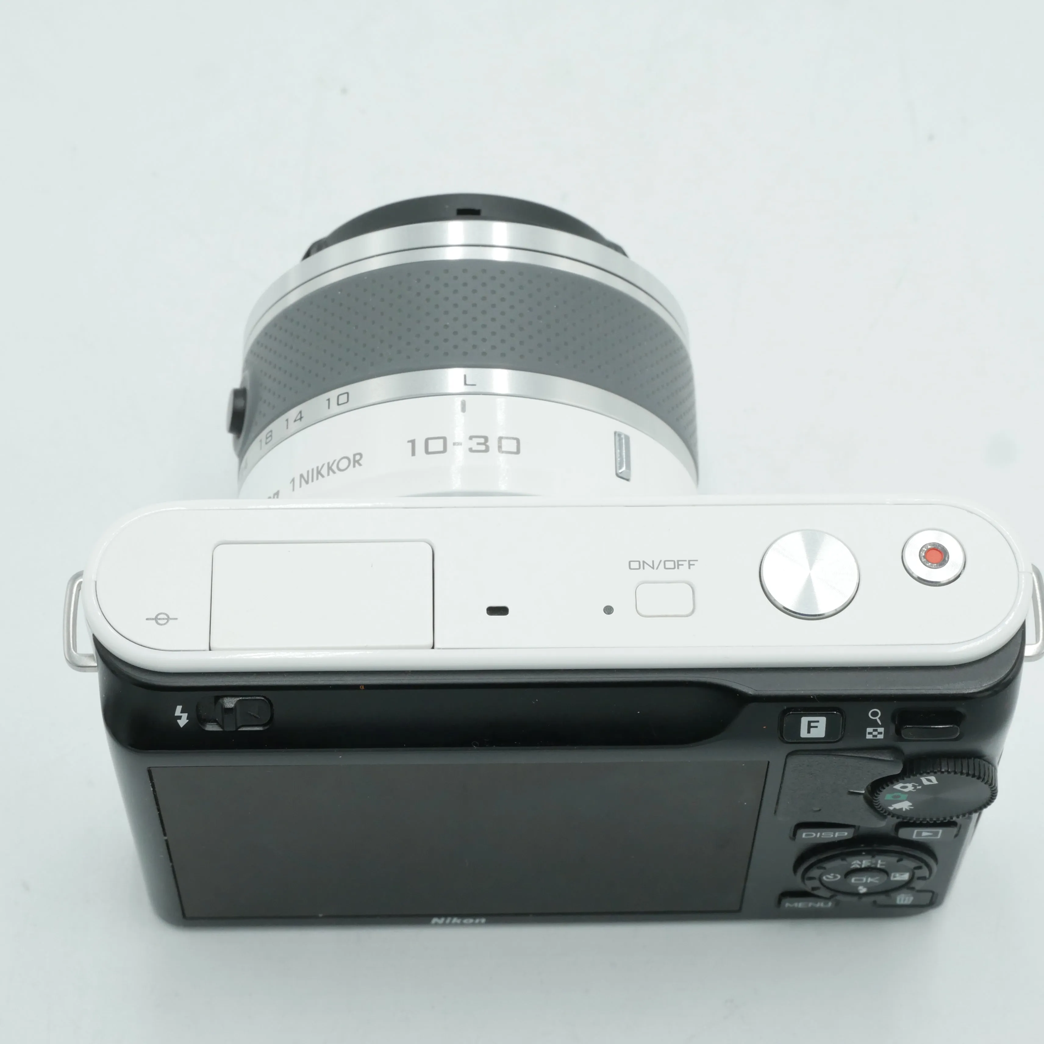 Nikon 1 J1 Mirrorless Digital Camera with 10-30mm Lens (white) *USED*