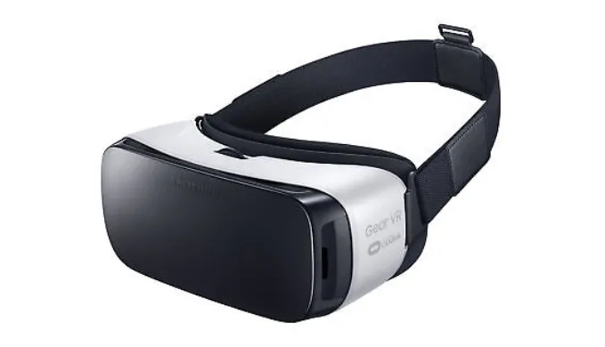 Samsung Gear VR R322 Powered by Oculus - Frost White (Certified Refurbished) - Ships Same/Next Day!