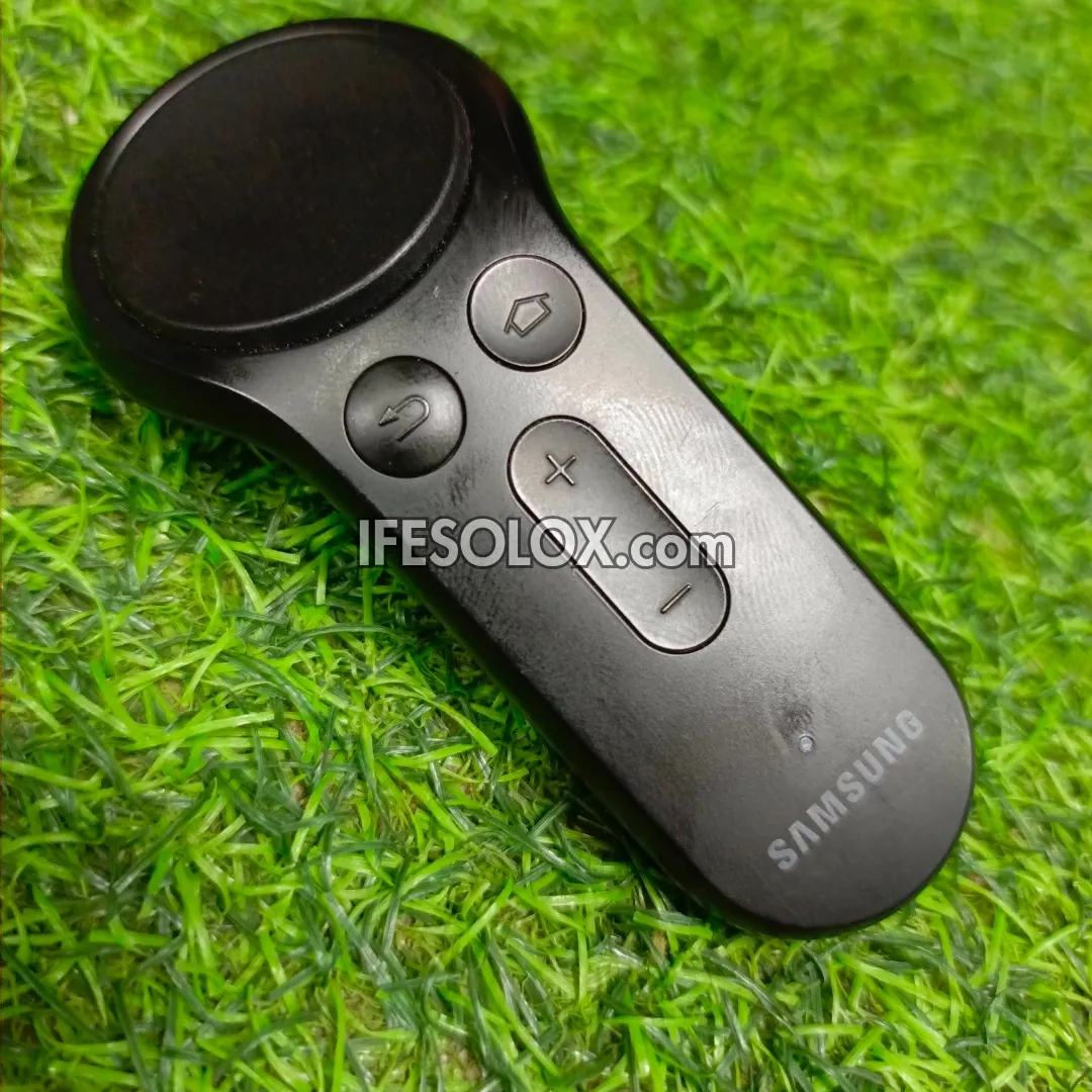 Samsung Gear VR Remote Control - Follow come